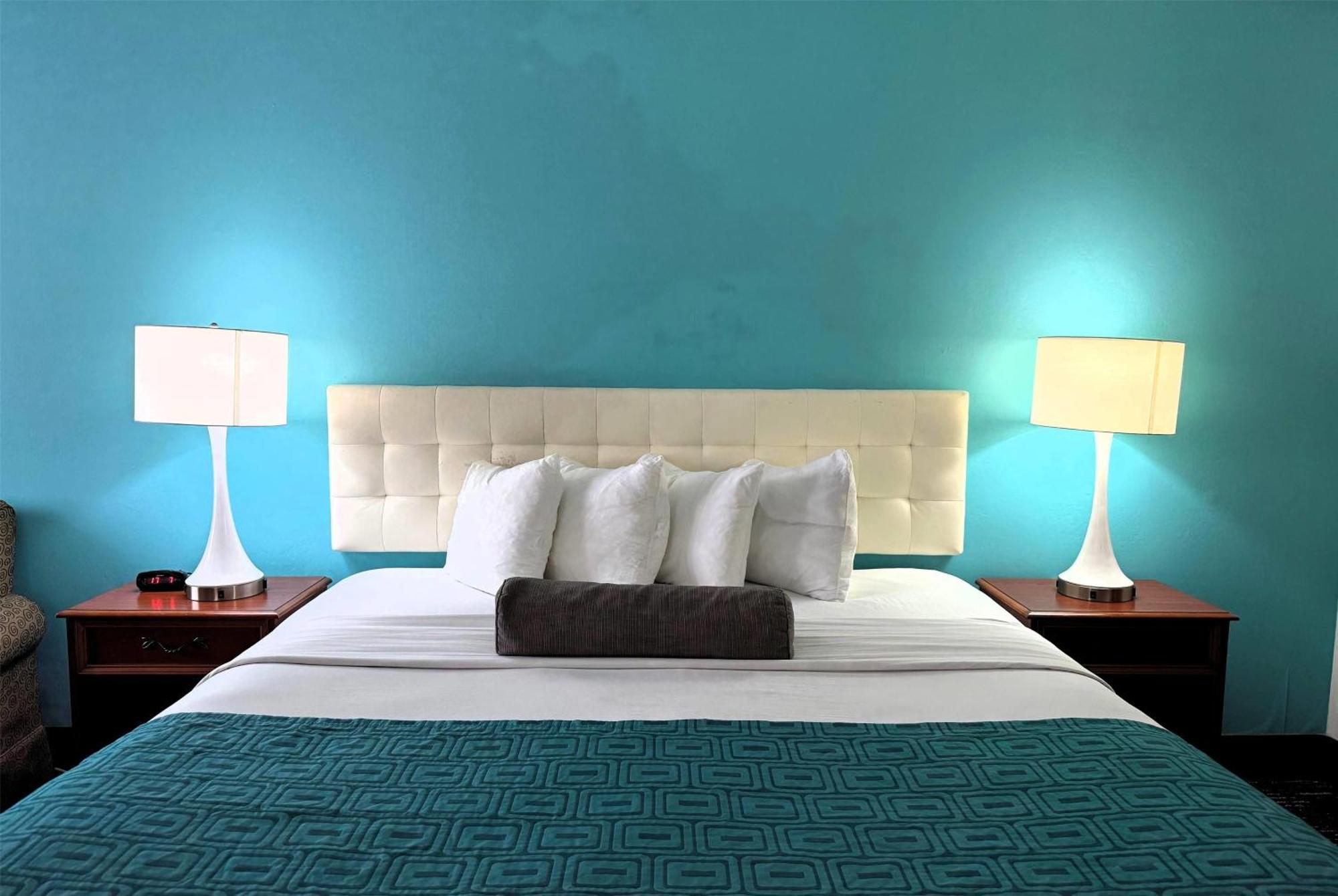 Howard Johnson By Wyndham Evansville East Esterno foto